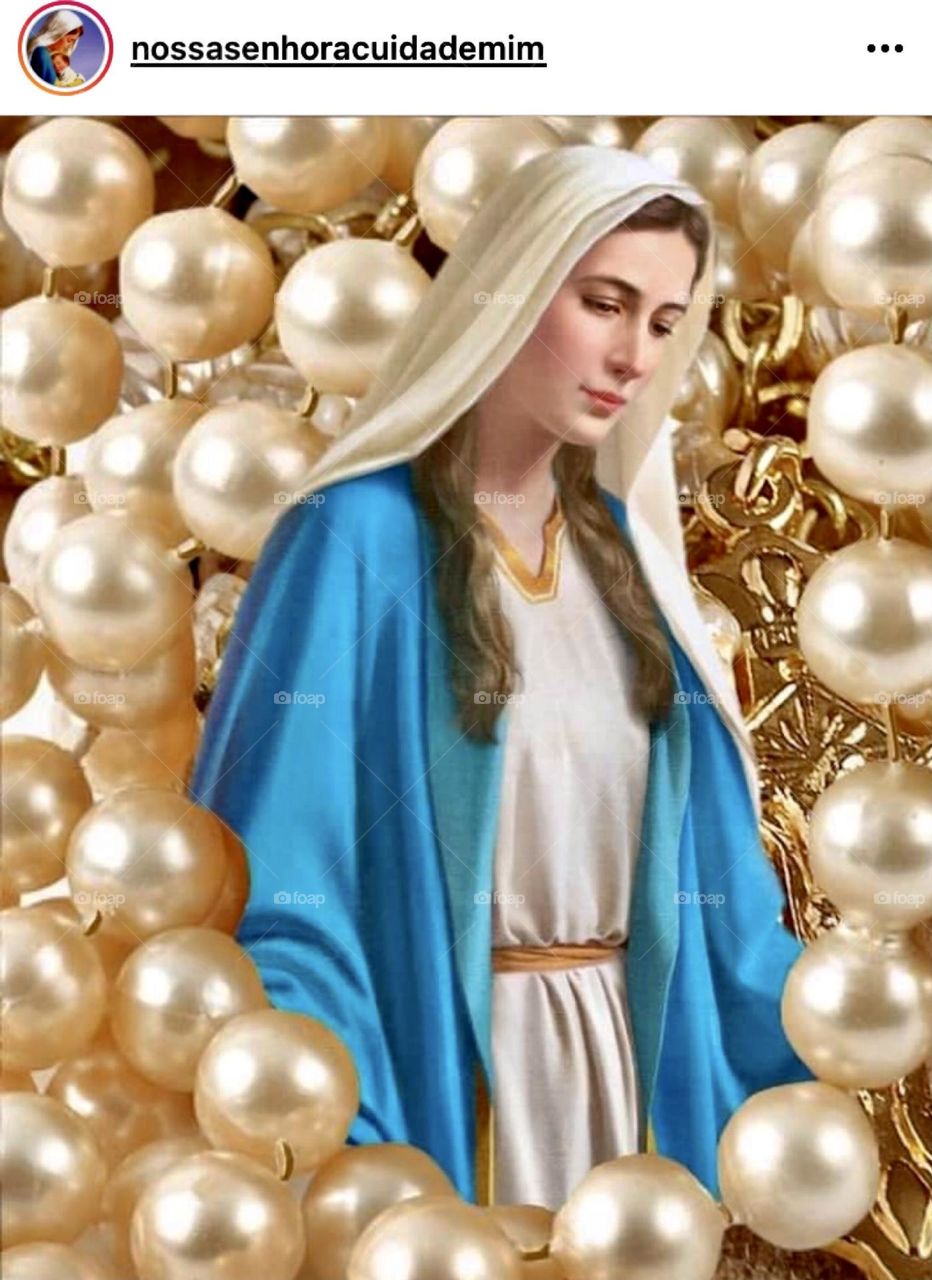 🙏 🇪🇸 Oh Maria, ruega por nosotros que recurrimos a ti.  Amén.  🇧🇷 Ó Maria, Nossa Senhora, rogai por nós que recorremos a vós. Amém. / 🇺🇸 O Mary, pray for us that we turn to you.  Amen. / 🇮🇹 O Madonna, prega per noi che ci rivolgiamo a te. Amen. 
