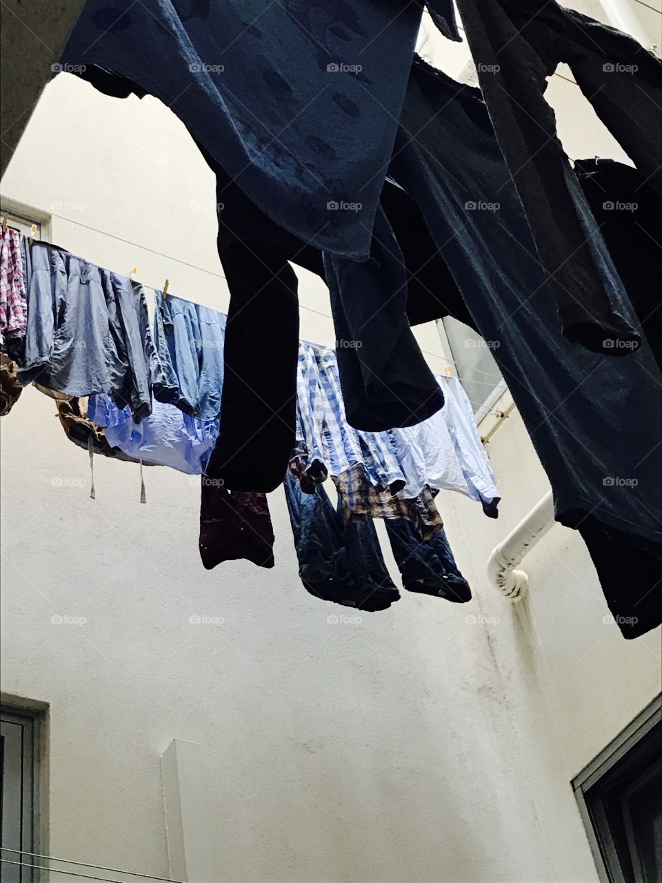 Laundry-clothes-hanging-pegs