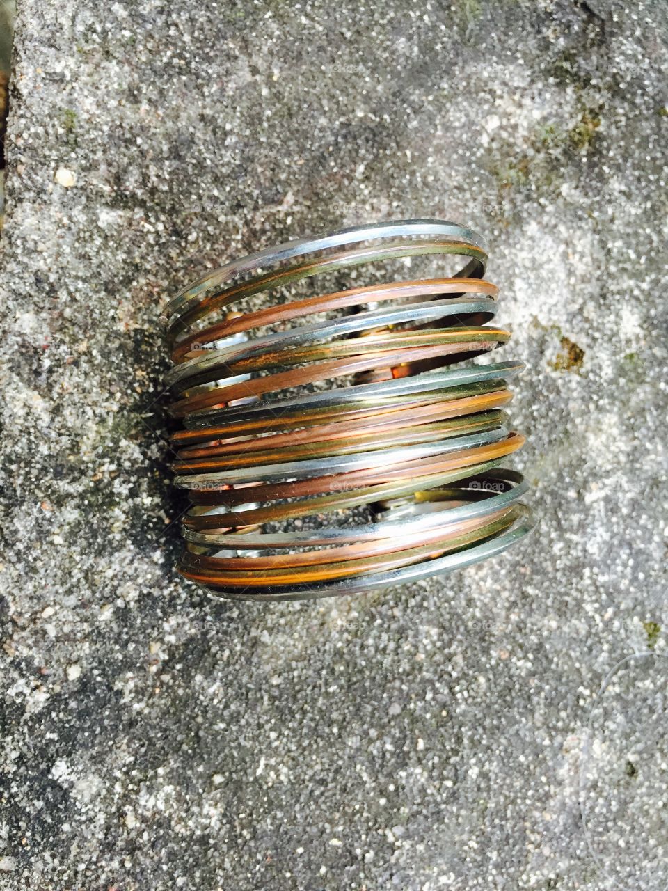 Beautiful bangle in rough platform💗