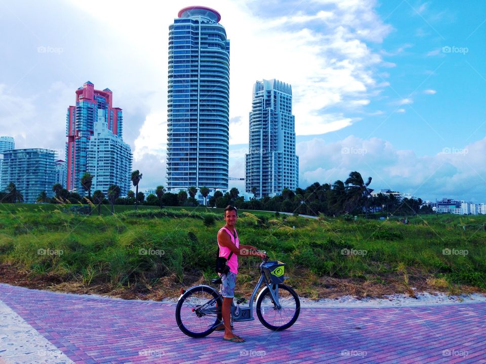 Bike and me in Miami beach. A rest at south park in Miami beach after my bicycle  ride