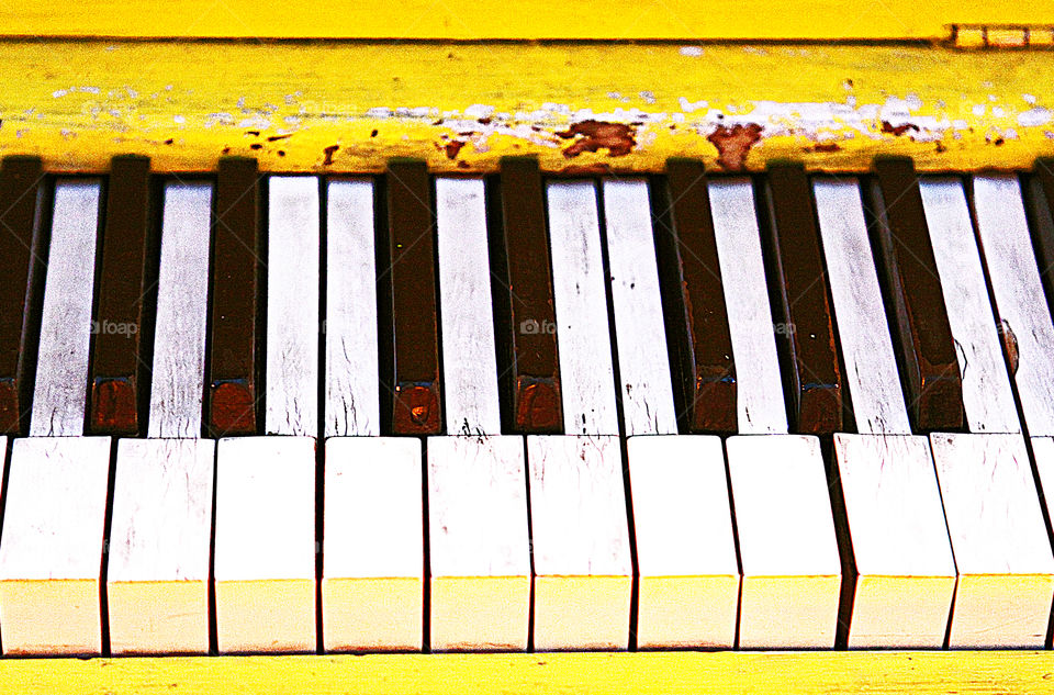 Old piano