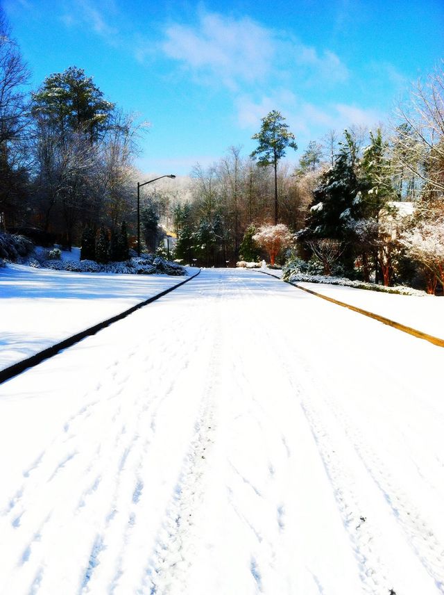 Snow street 