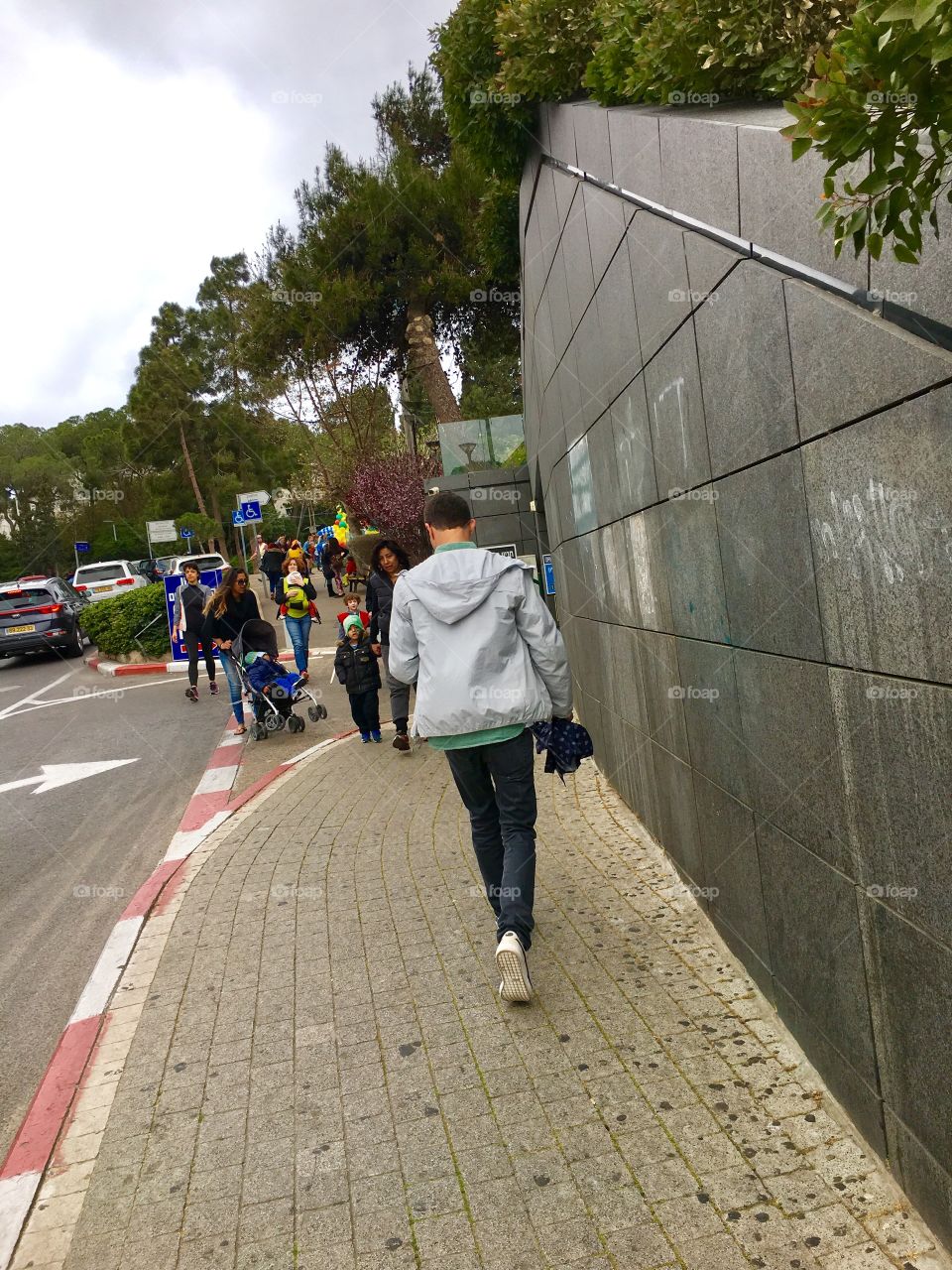 People goin 'to town