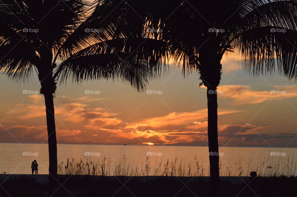 Sunset at FortMeyers Beach 