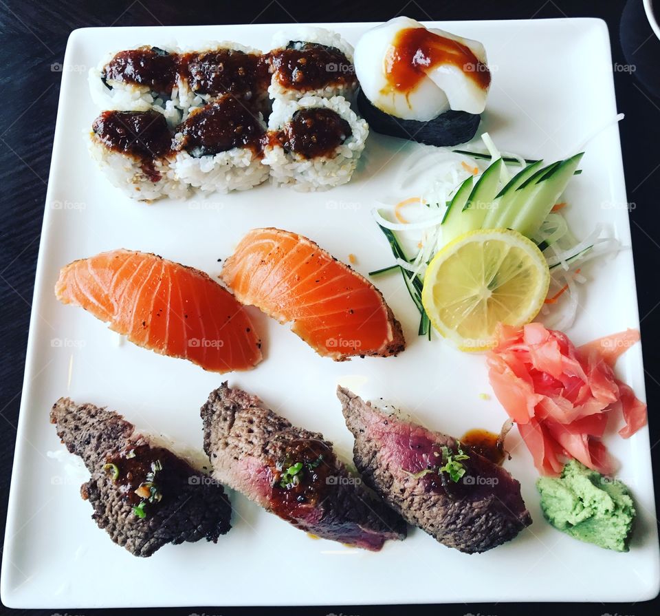 Sushi plate