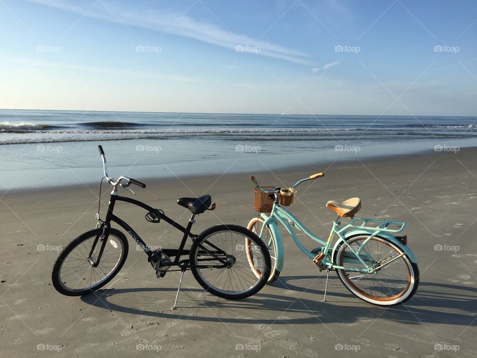 Bikes at the ocean 