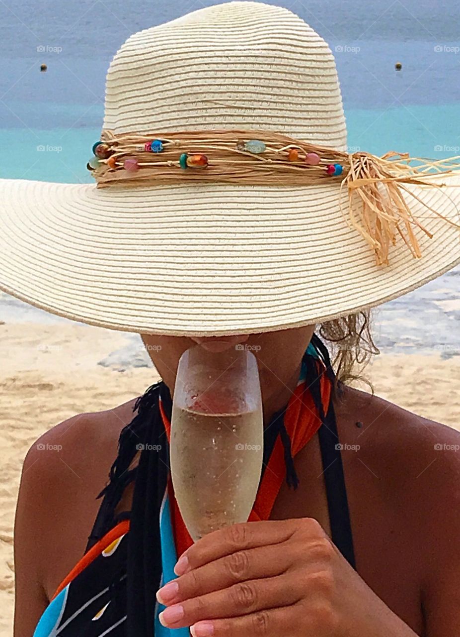 Champagne served on the beach!