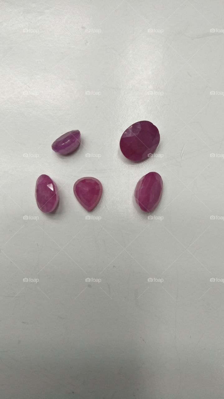 Ruby Kankar Pathar real one piece 25 carat