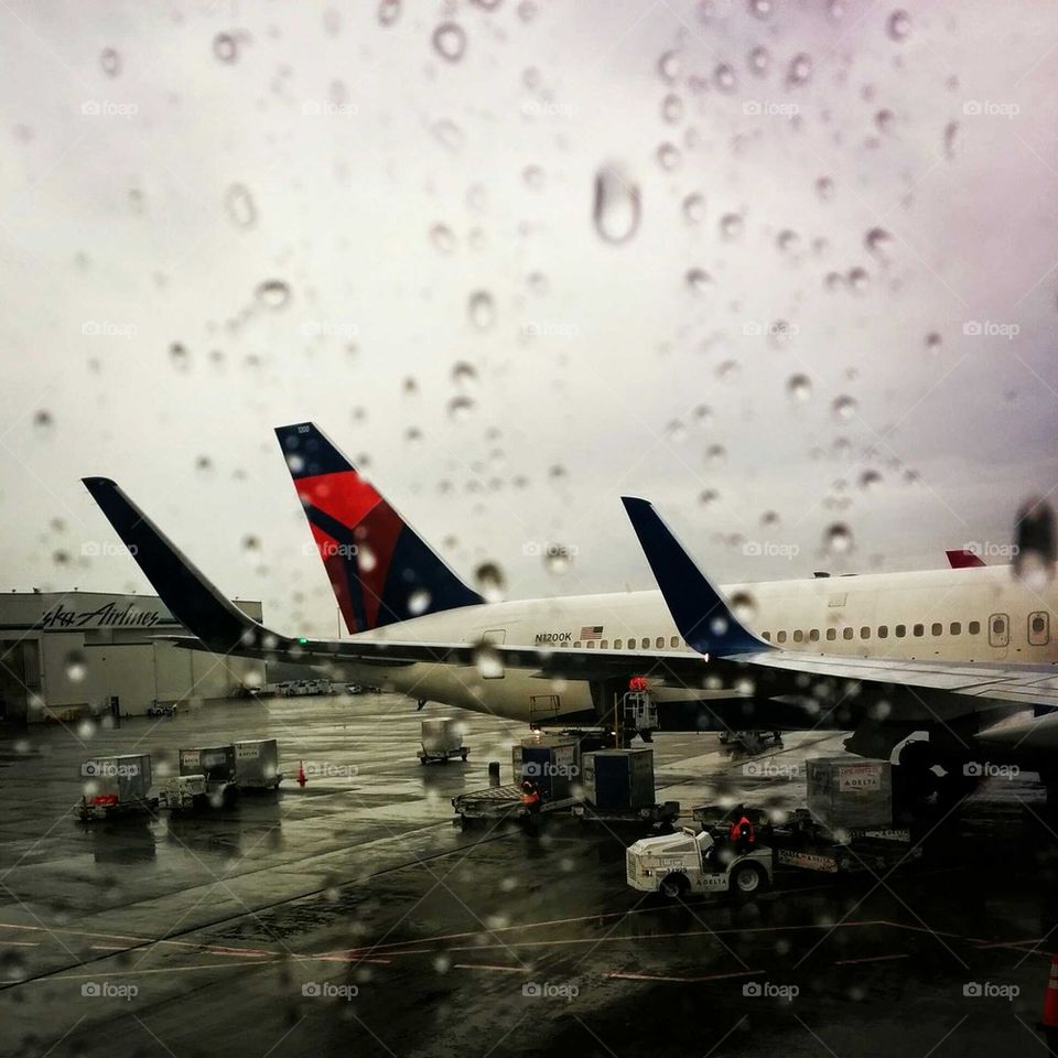 rainy day flights