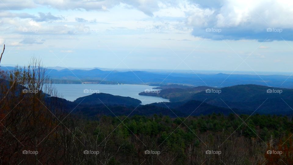 scenic view of South Carolina mountain lake