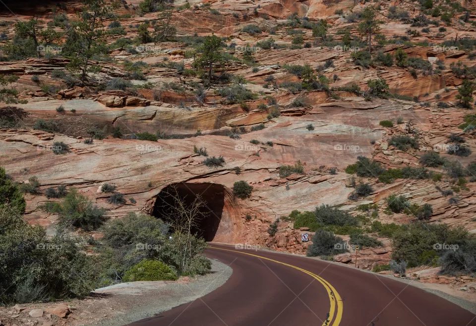 Tunnel