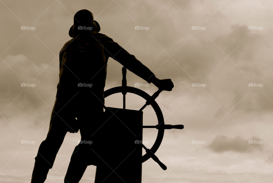 wheel shadow statue captain by sydney428