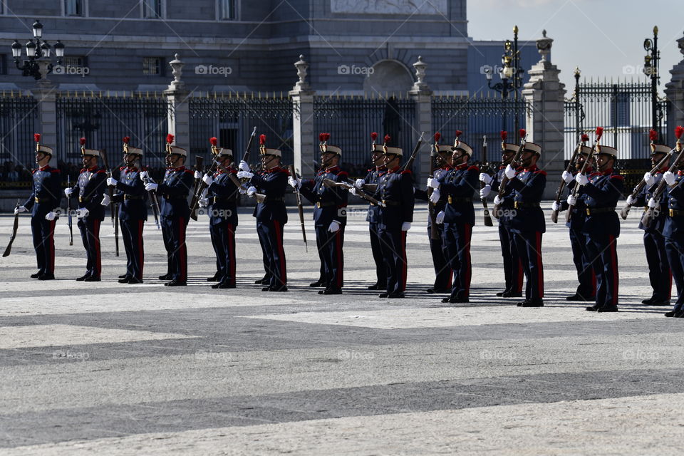 Cambio de guardia, Palacio Real, Madrid, España - Change of guard, Palacio Real, Madrid, Spain