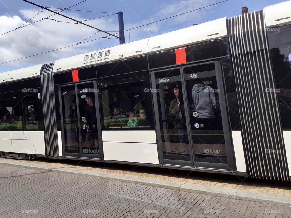 tram