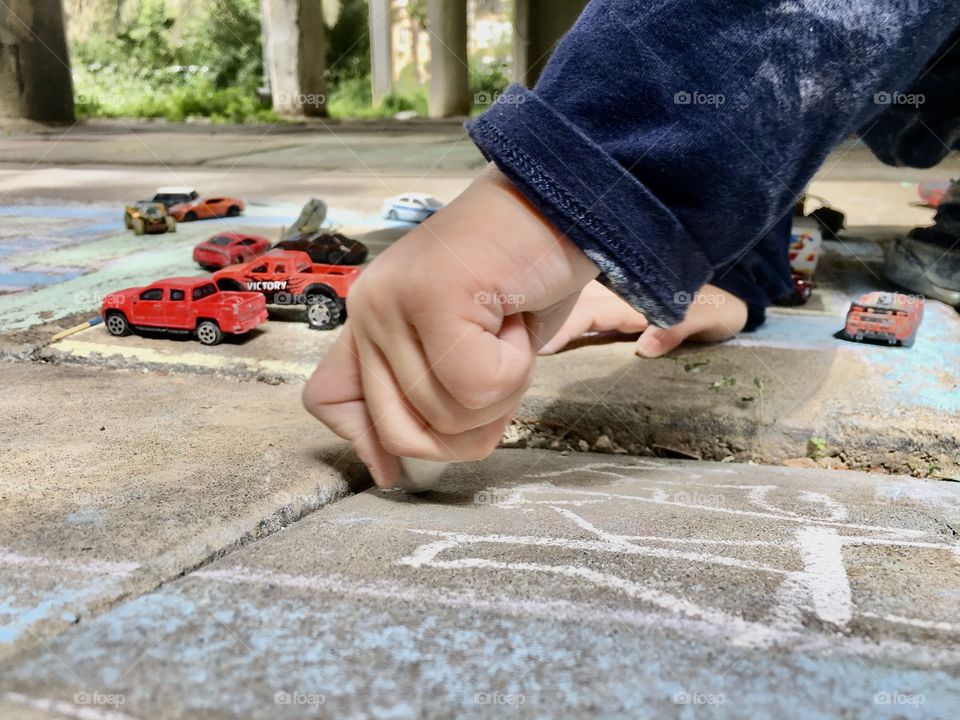 Kids in the City of Chalk