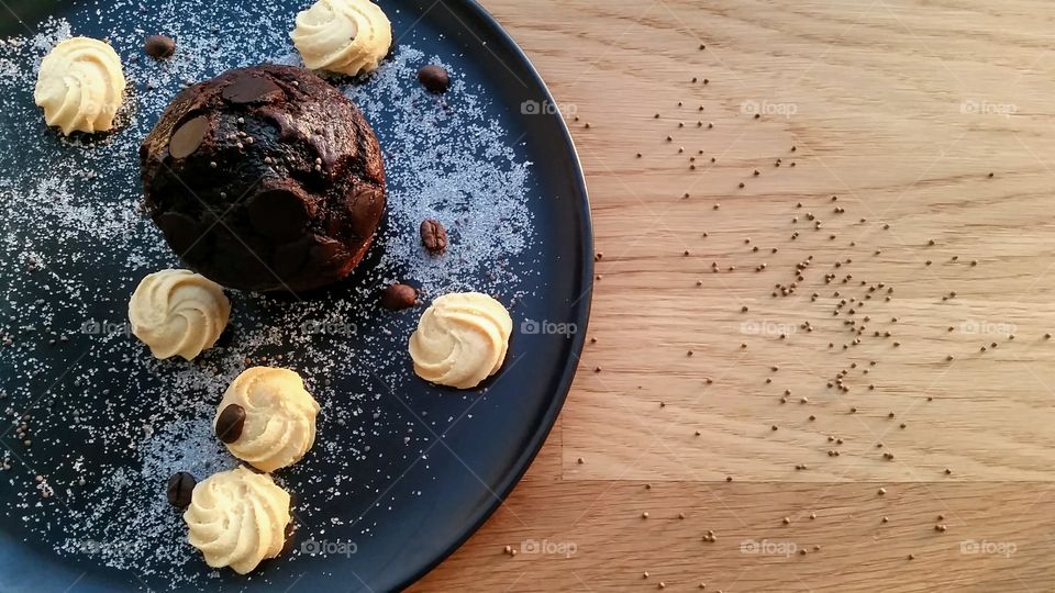 nice lighting to make your snacks looks delicious Santa