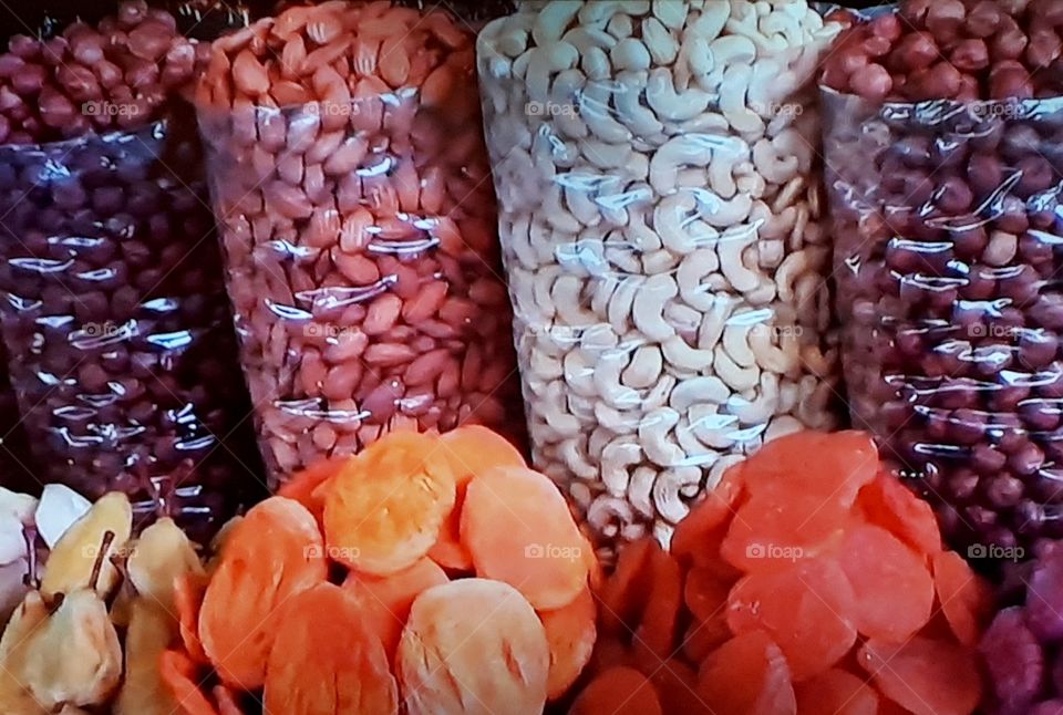 Food market_assortment of nuts anb dried fruits