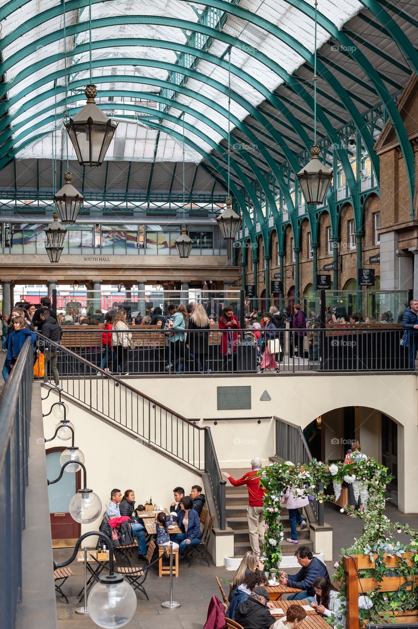 Famous landmark place where people meeting for shopping or dinning. Covent Garden Market. London. UK.