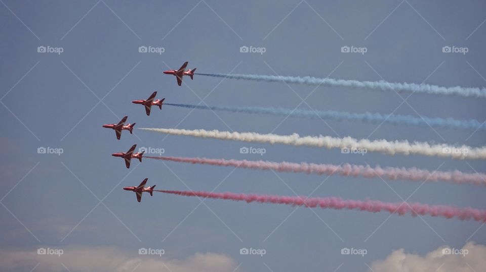 Red arrows