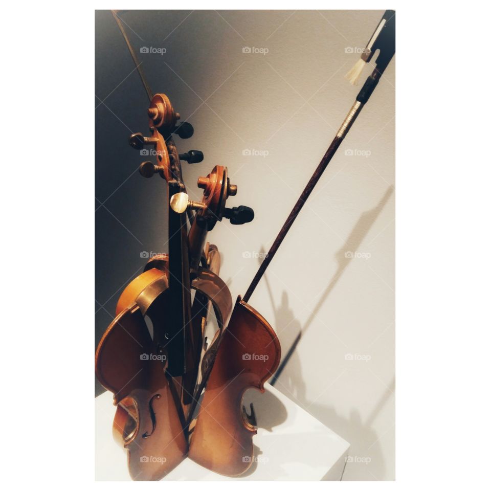 violins in museum of art