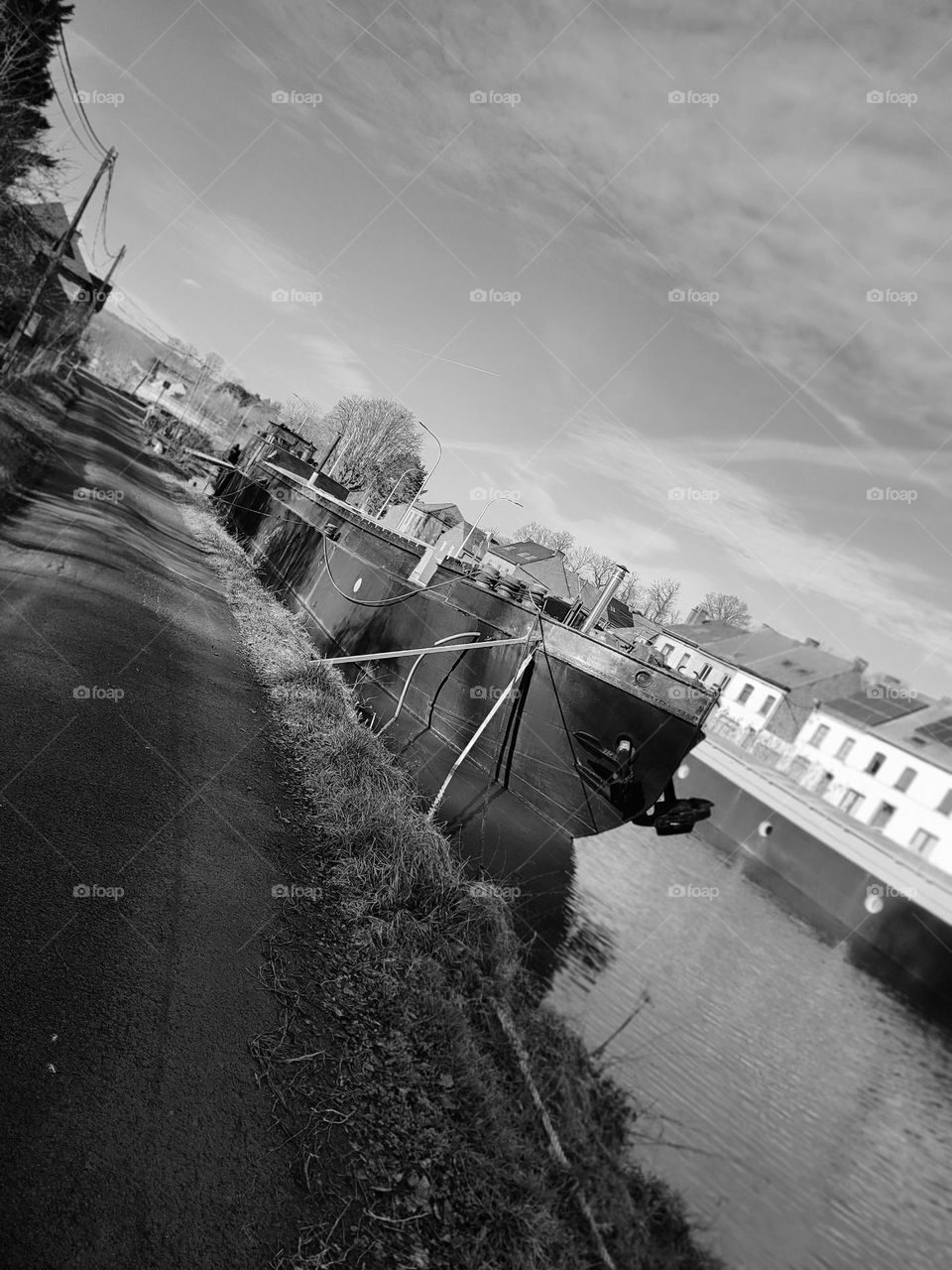 Ronquieres inclined bridge , Hainaut