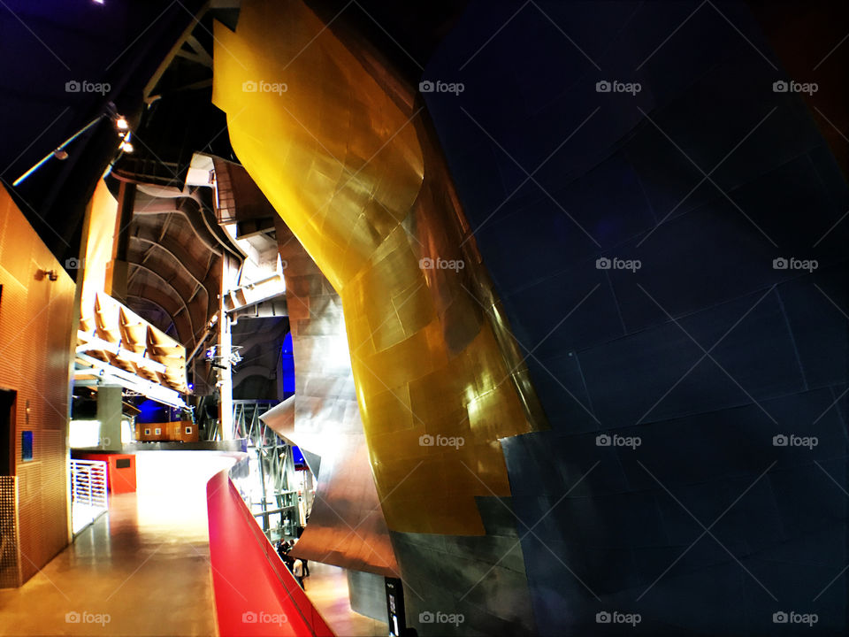 Just like colour painted on the cape but this artwork is on the wall of Museum of Pop Culture that designed by Frank Gehry. Nice space inside and great form outside. Don't miss guys!