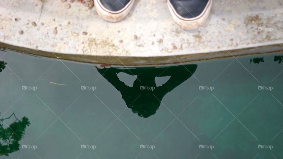 My reflection at the lake 