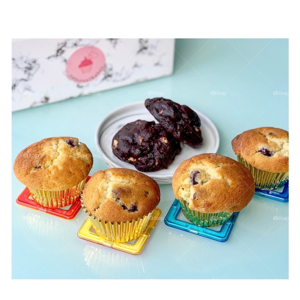 Blueberry chocolate chip muffins and dark double chocolate cookies levain style 