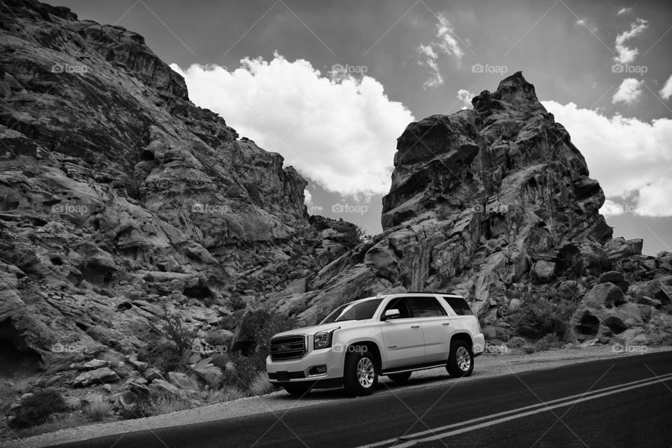 GMC Yukon in Valley of Fire