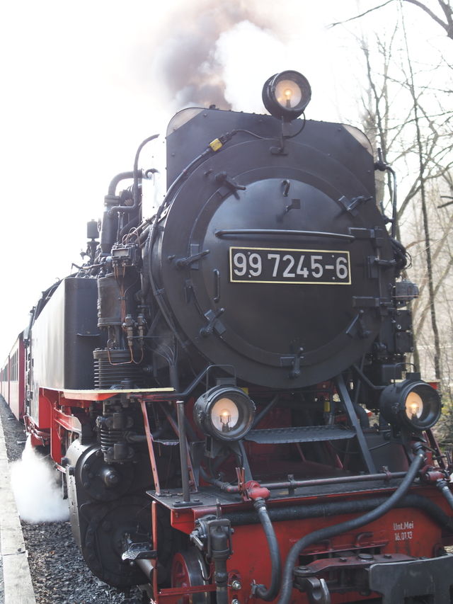 Locomotive 