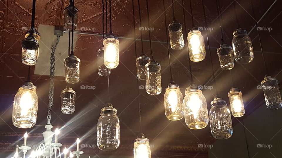 Mason jar light fixture