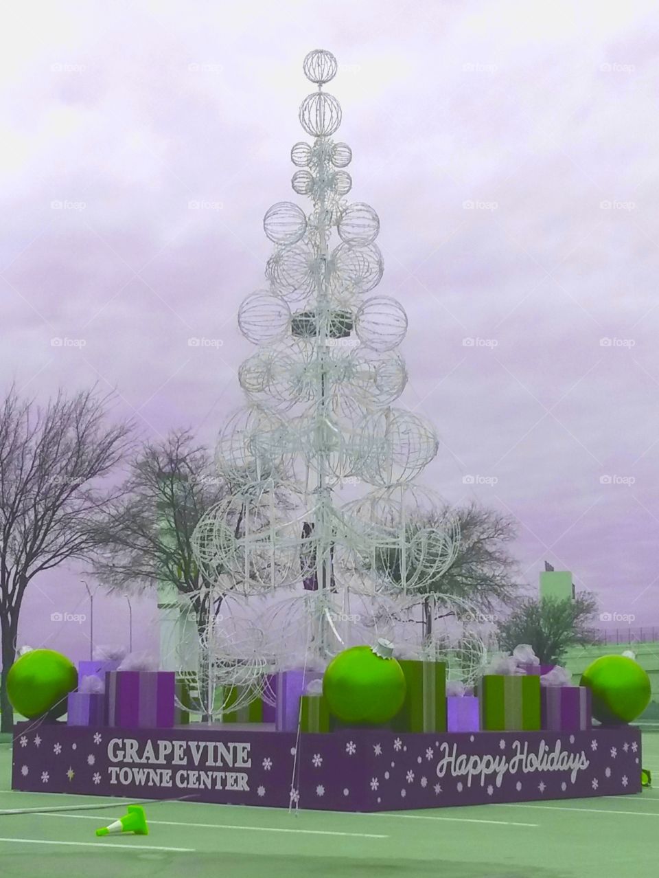 Grapevine, Texas
HAPPY HOLIDAYS