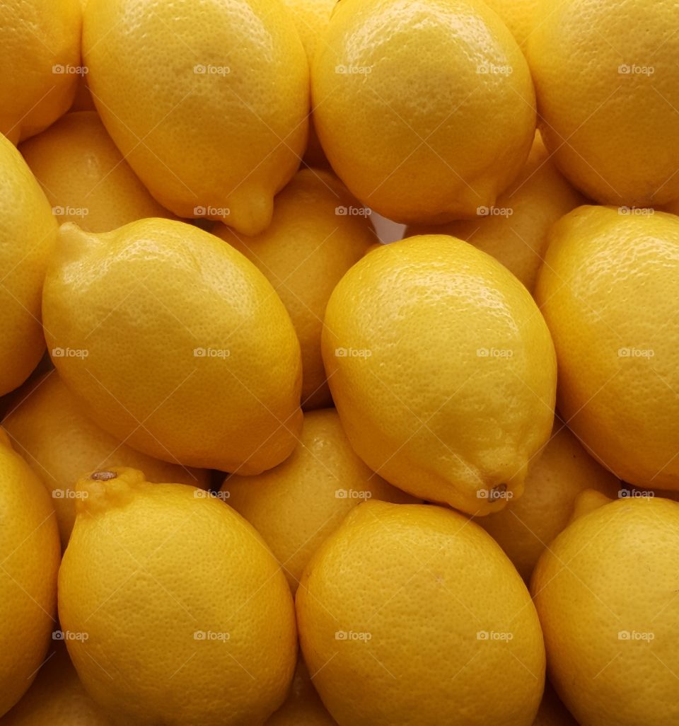 Lots of fresh lemon.