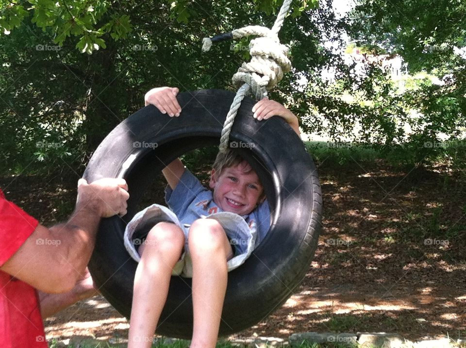 Tire swing