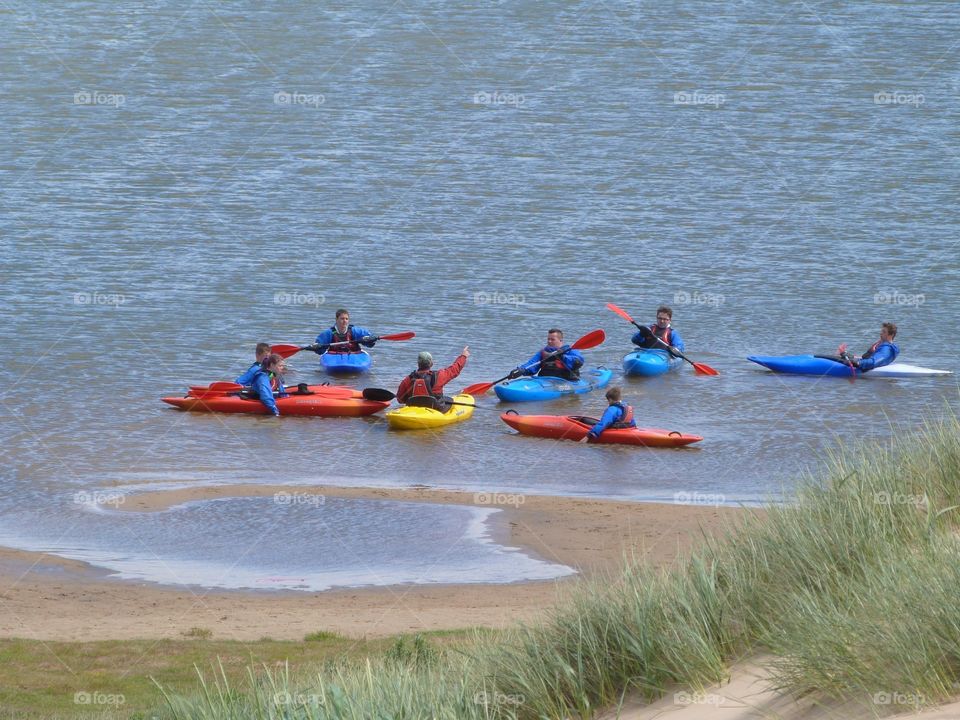 Colurful canoeing 