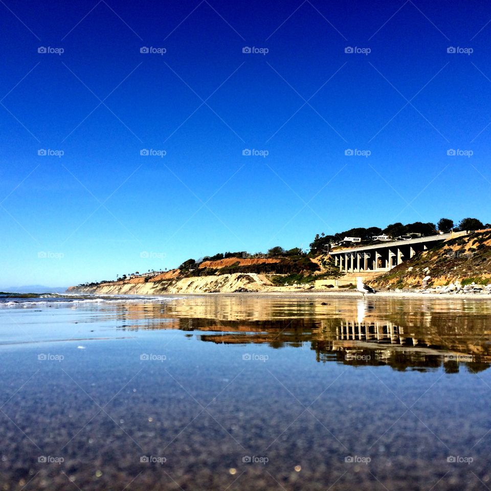 Del mar reflection. Beach