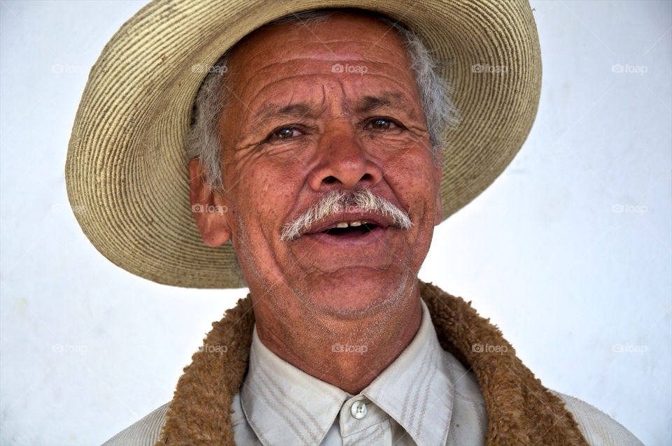 man portrait hat mexico by resnikoffdavid