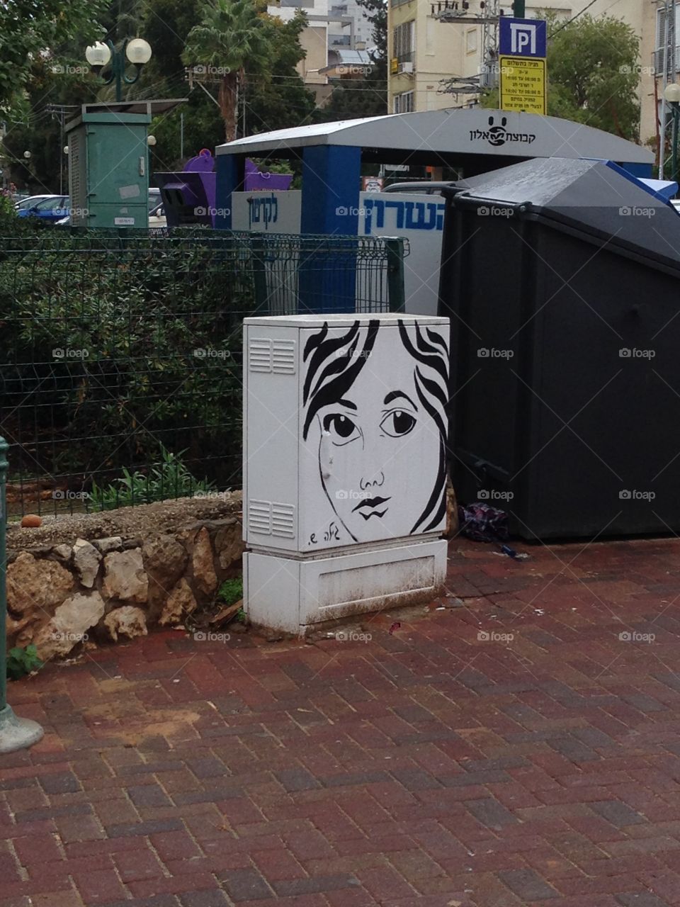 Girl street art