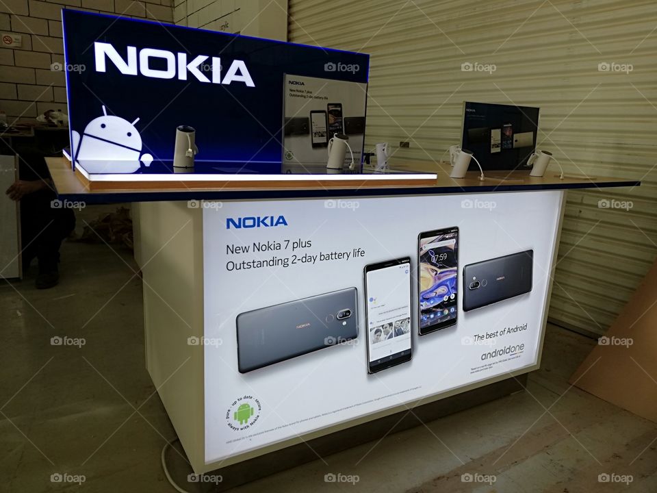 Nokia table