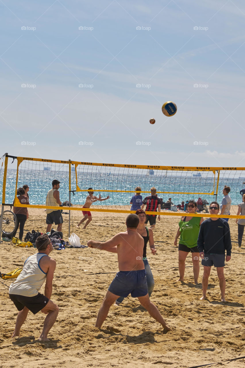 Escenas de Playa en Primavera