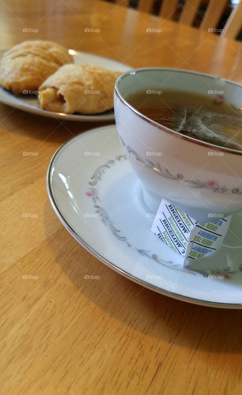 Apple Pie Bites and Tea