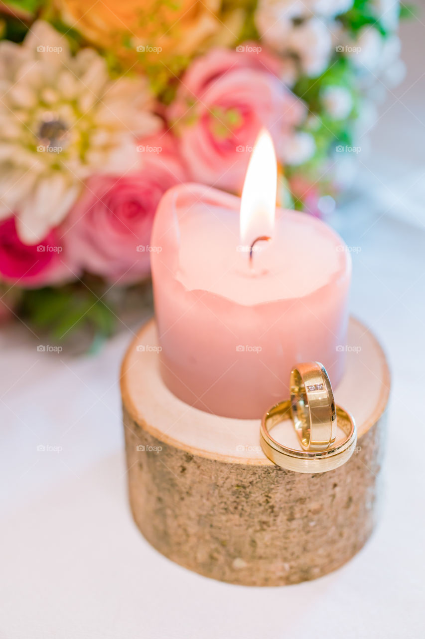 candlelight rings