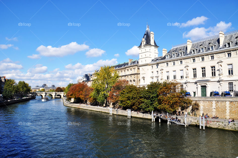 Autumn in Paris 