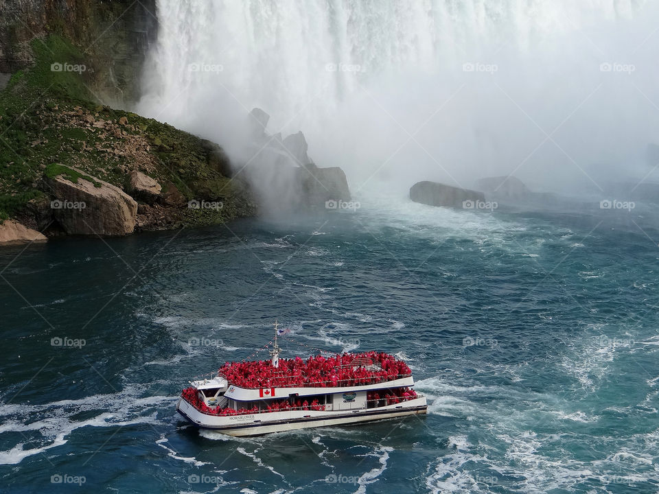 Boat on Niagara Falls river