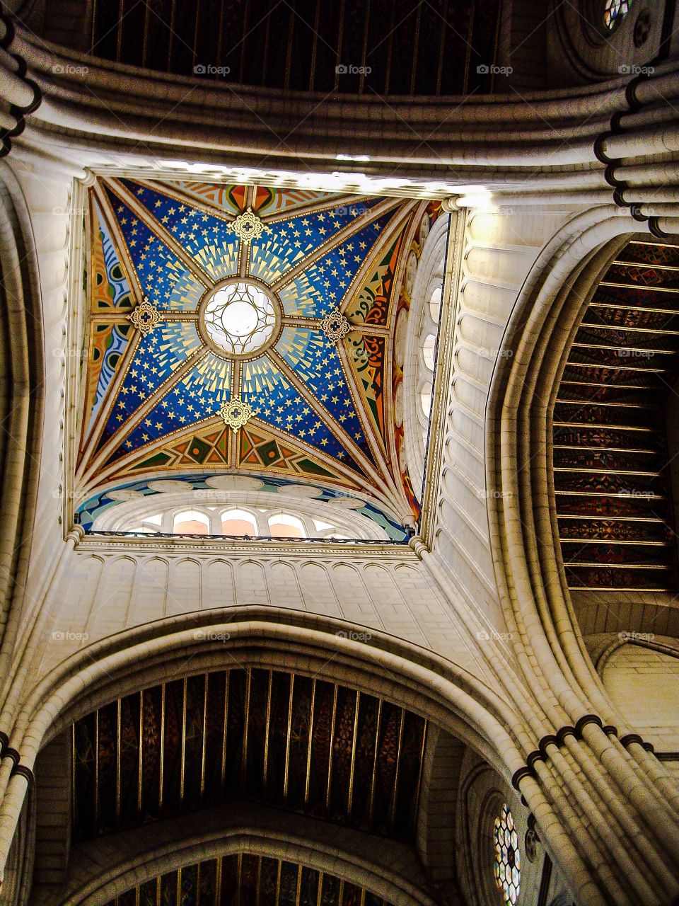Catedral de la Almudena. Cúpula de la Catedral de la Almudena (Madrid - Spain)