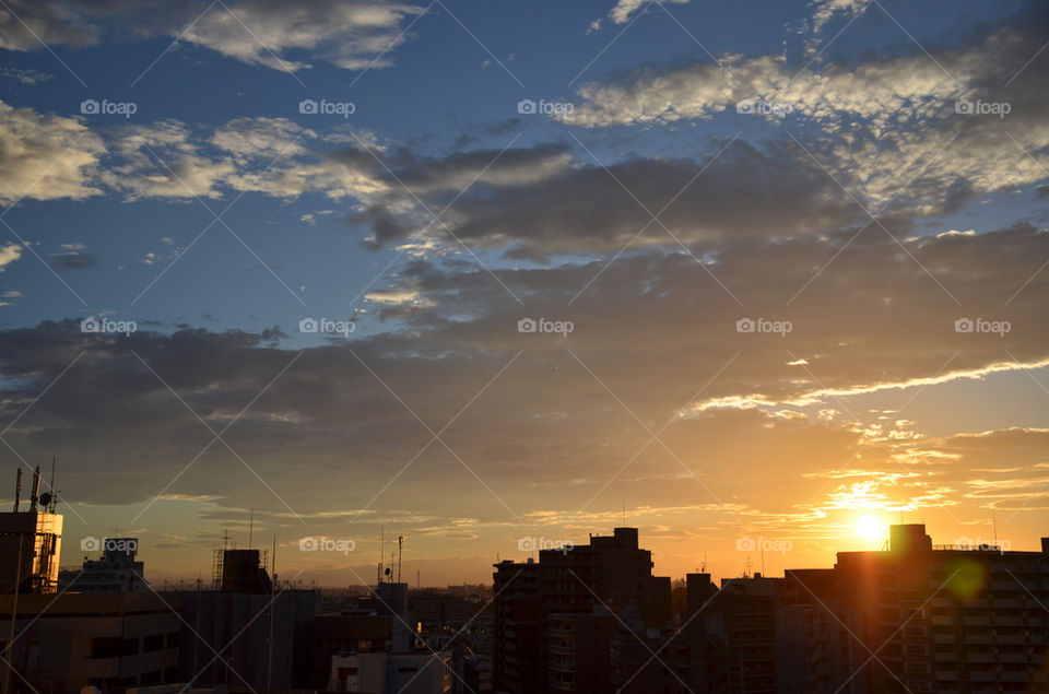 sky city blue red by hugo