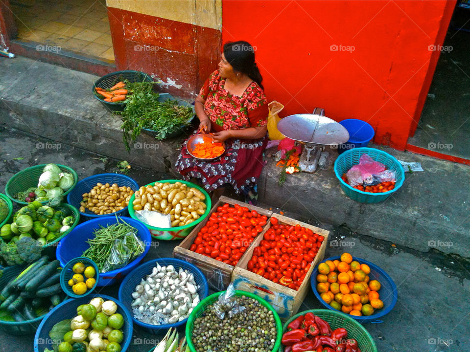 girl face red travel by hyperr