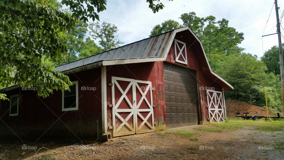 The old Red Barn