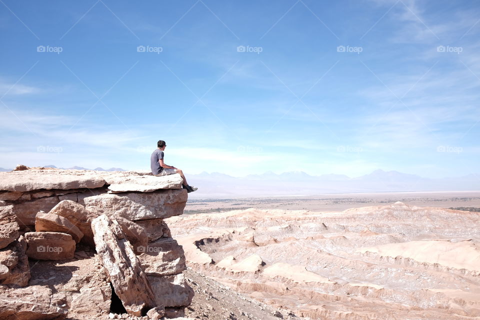 Overlooking the Valle de la Luna