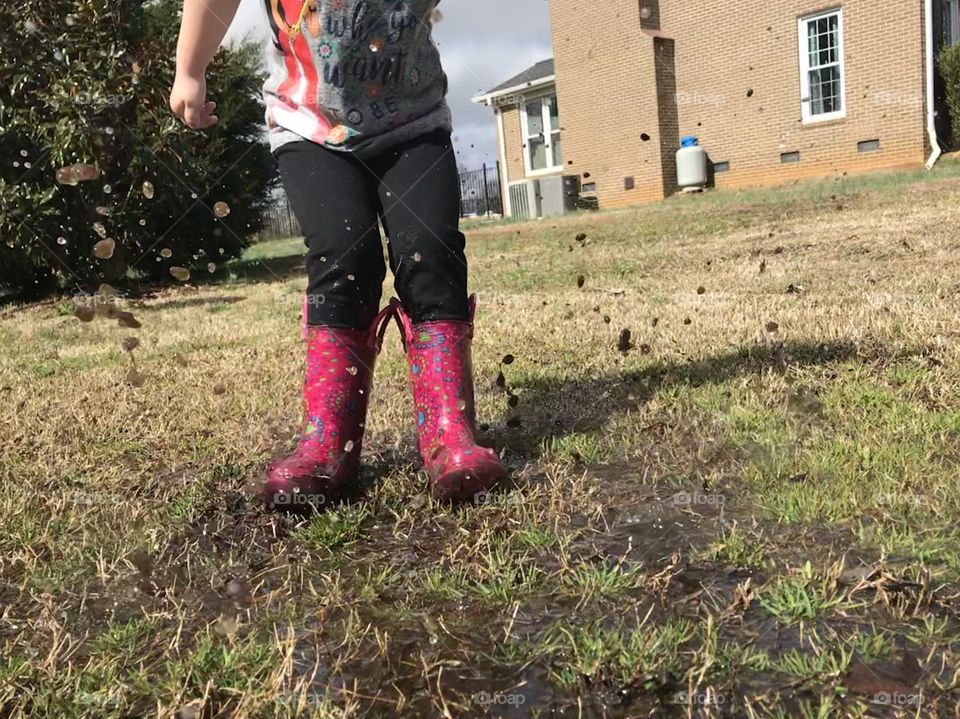 Messy muddy fun 